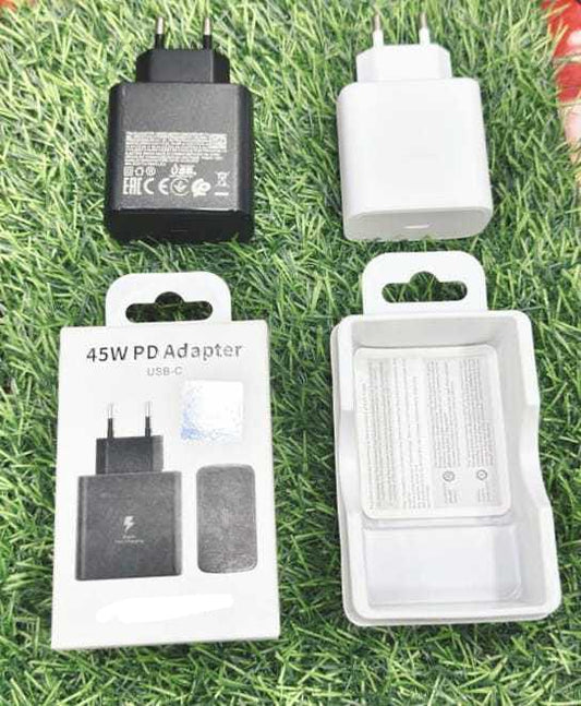 Black 45watt PD mobile Charger