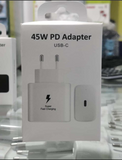 White 45watt PD mobile Charger